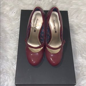Size 5 (US) American Eagle Heels